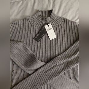 Banana Republic Gray Ribbed Turtleneck Sweater